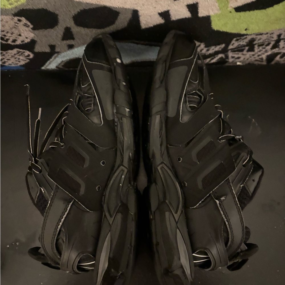 Balenciagas for sale - Picture 3 of 4